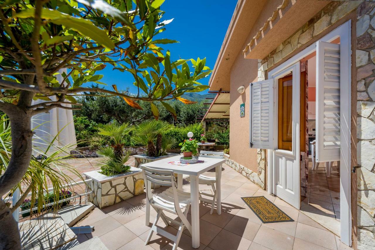Villa Oasi Del Relax Castellammare del Golfo Exterior photo
